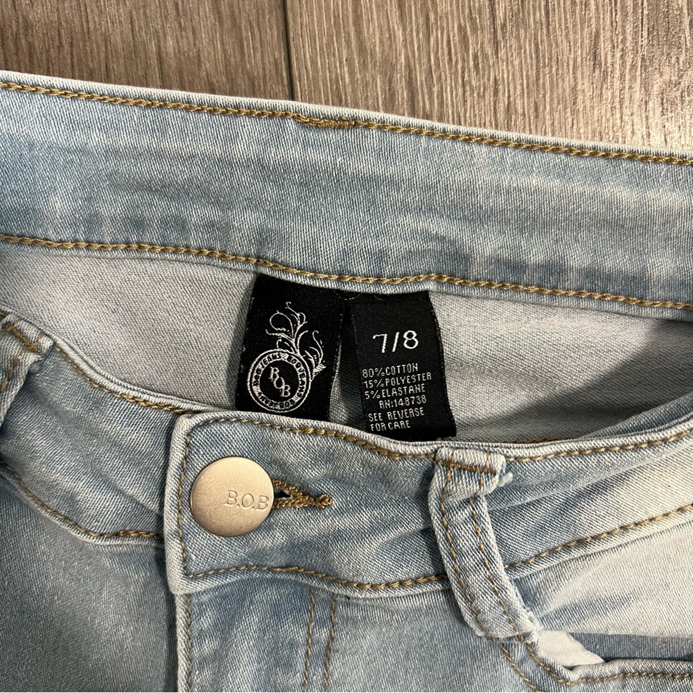 Jeans - Picture 4 of 5